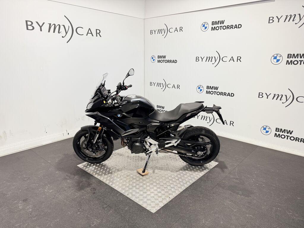 F 900 XR