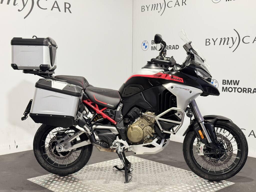 MULTISTRADA V4