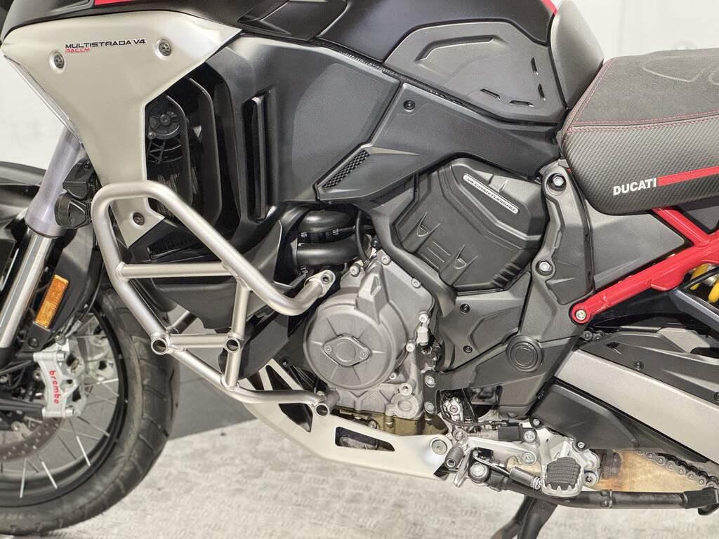 MULTISTRADA V4