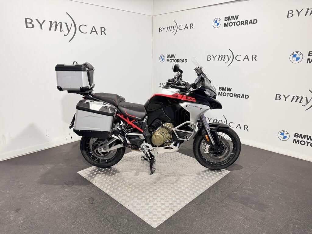 MULTISTRADA V4