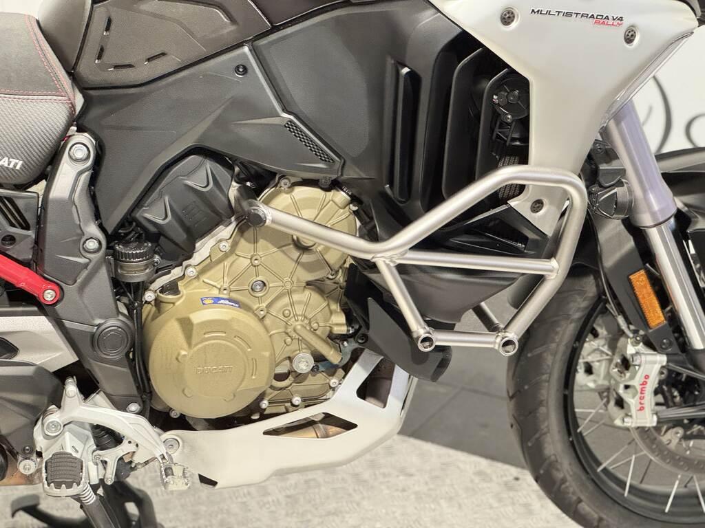 MULTISTRADA V4
