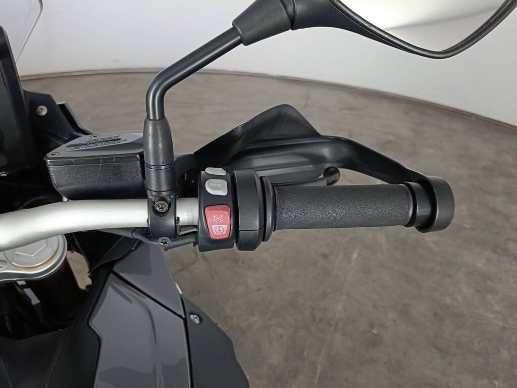 S 1000 XR