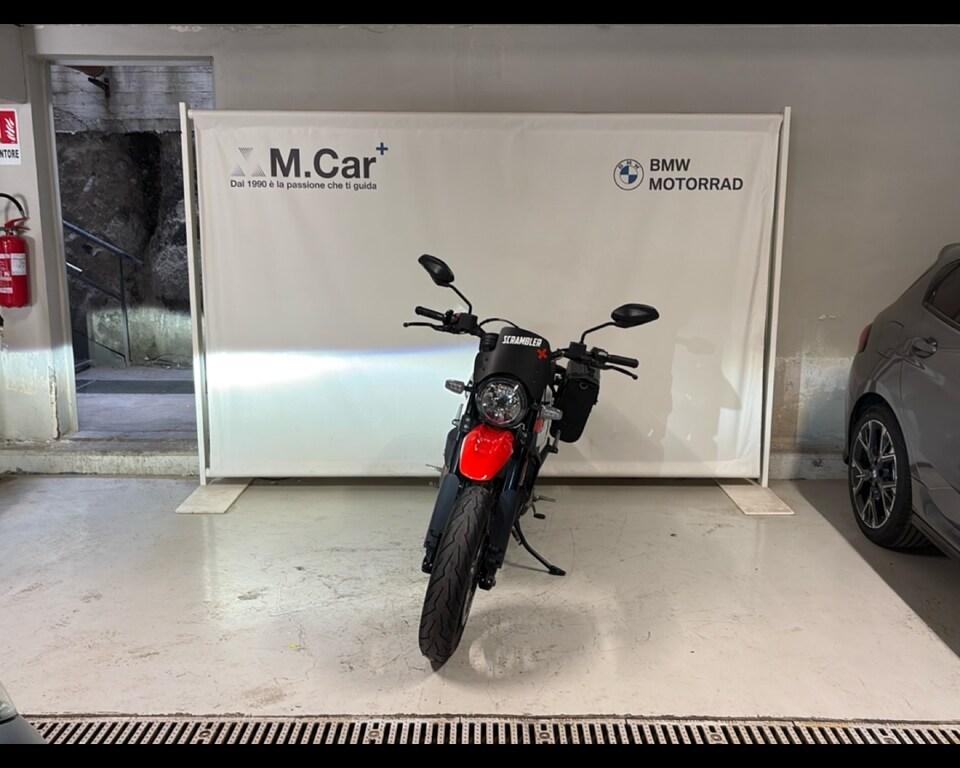 SCRAMBLER 800