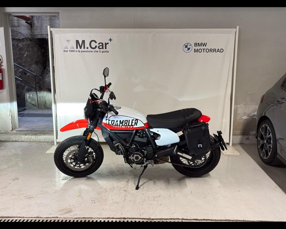 SCRAMBLER 800
