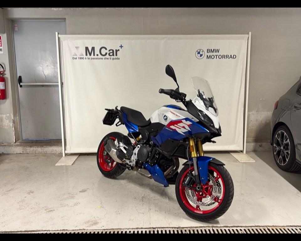 F 900 XR