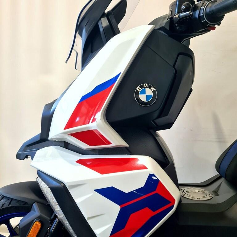 C 400 X
