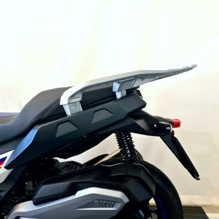 C 400 X