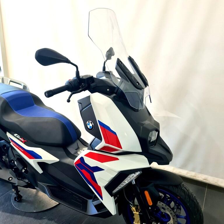C 400 X