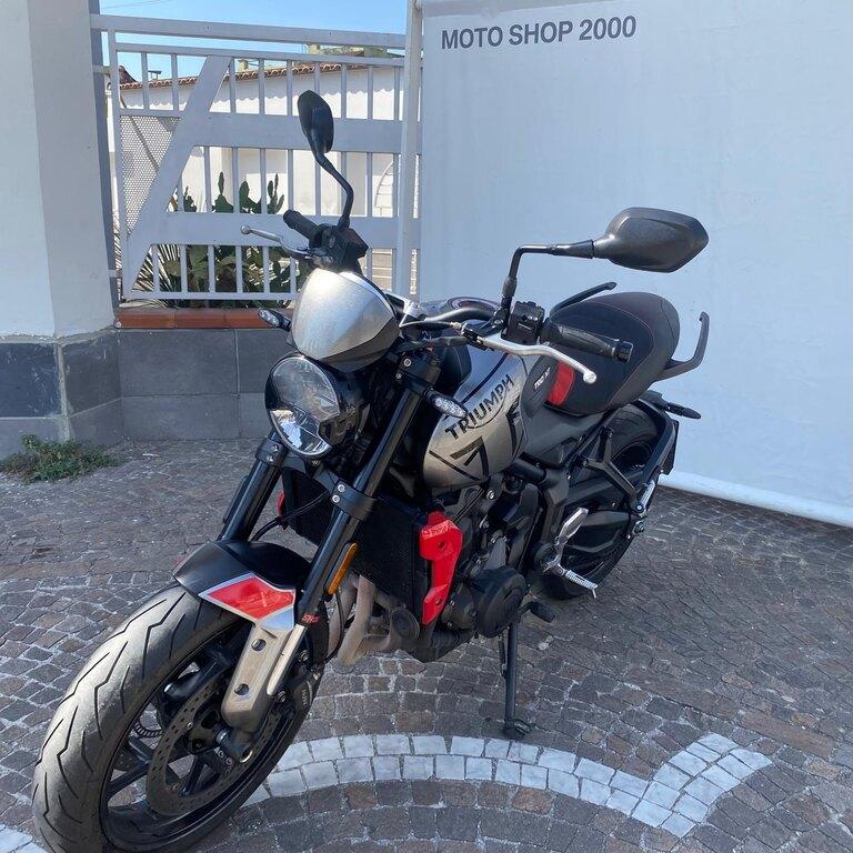 TRIDENT 660