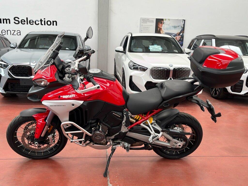 MULTISTRADA V4