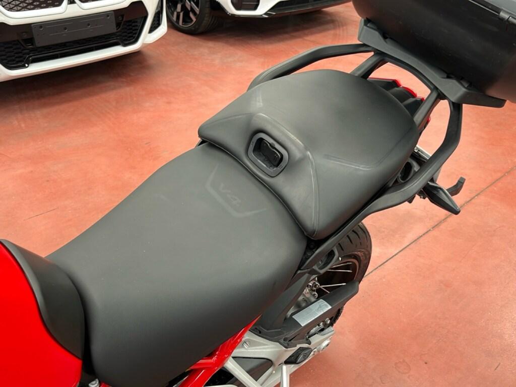 MULTISTRADA V4
