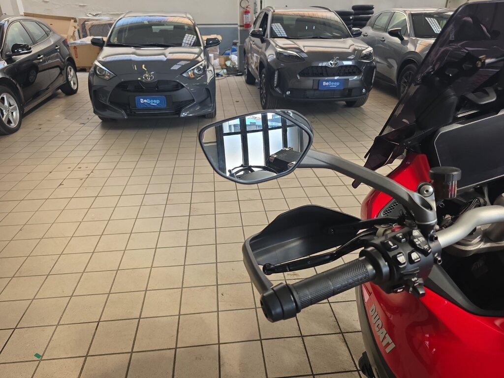MULTISTRADA V4