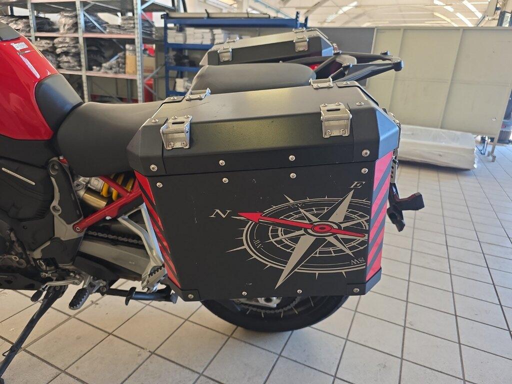 MULTISTRADA V4