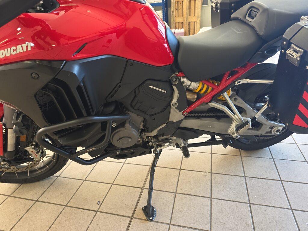 MULTISTRADA V4