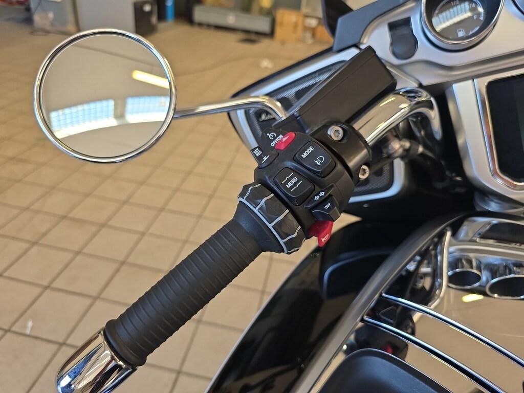 R 18