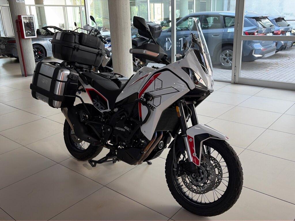 X CAPE 700