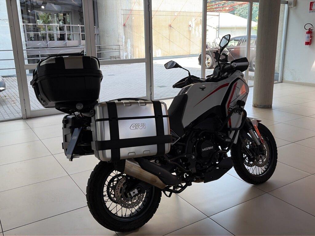 X CAPE 700