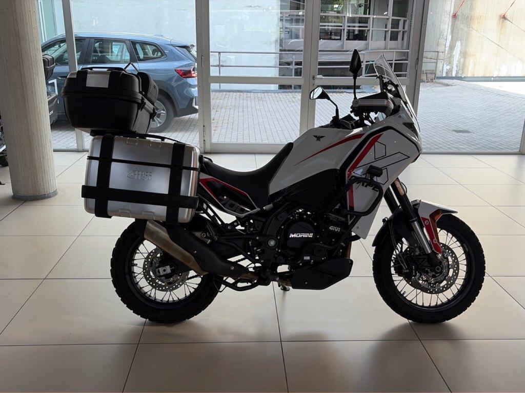 X CAPE 700