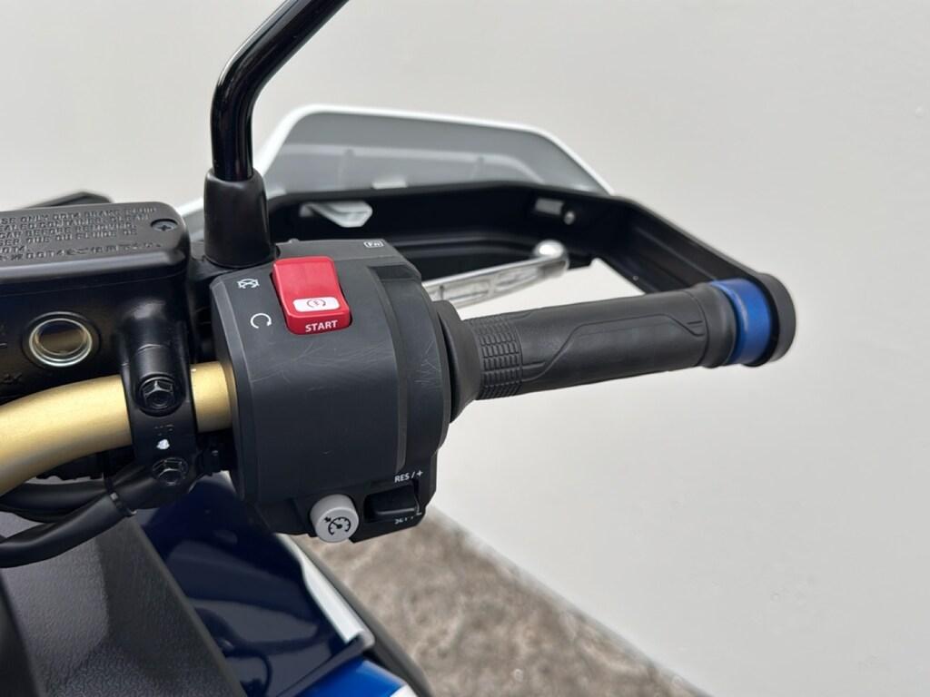 AFRICA TWIN 1100