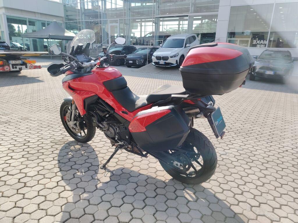 MULTISTRADA V2