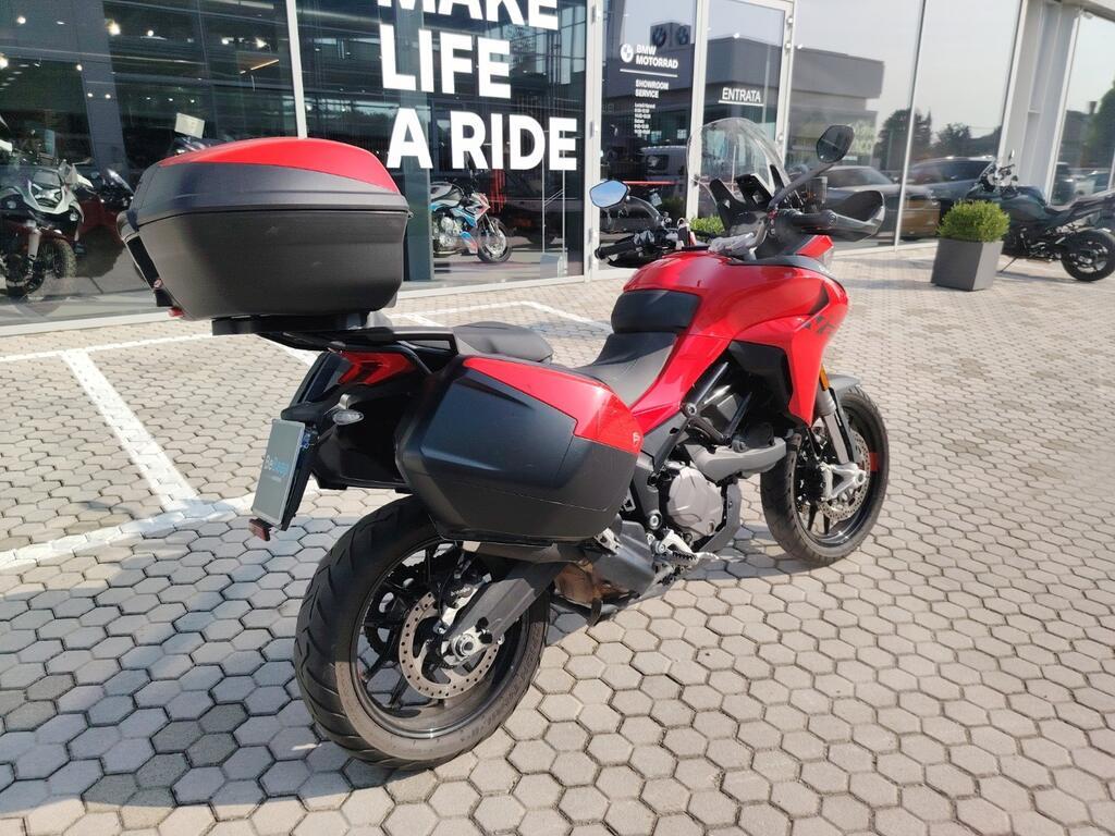 MULTISTRADA V2