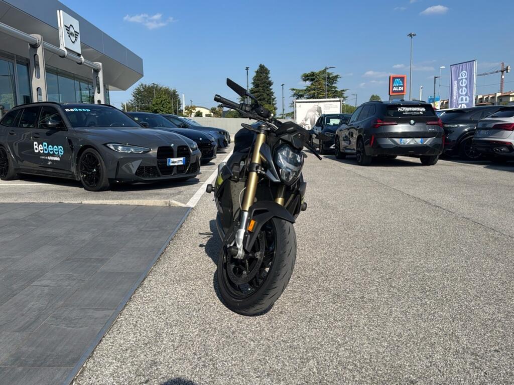 S 1000 R