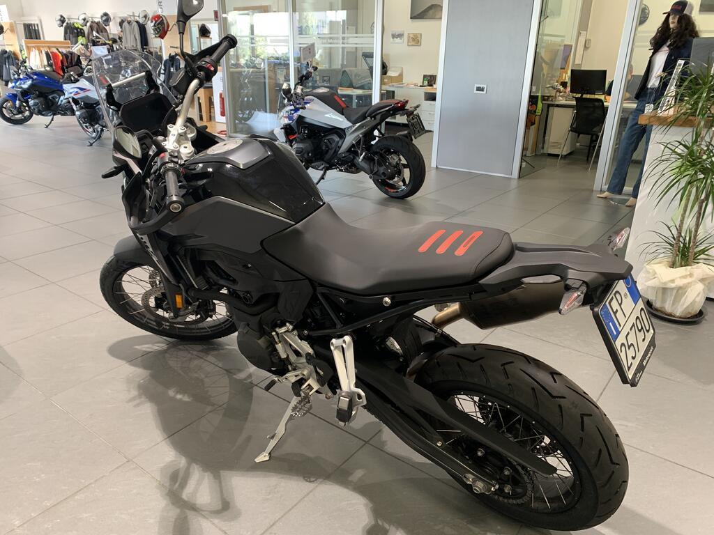 F 900 GS