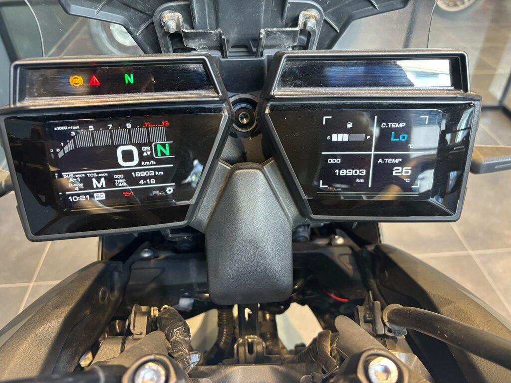 TRACER 900