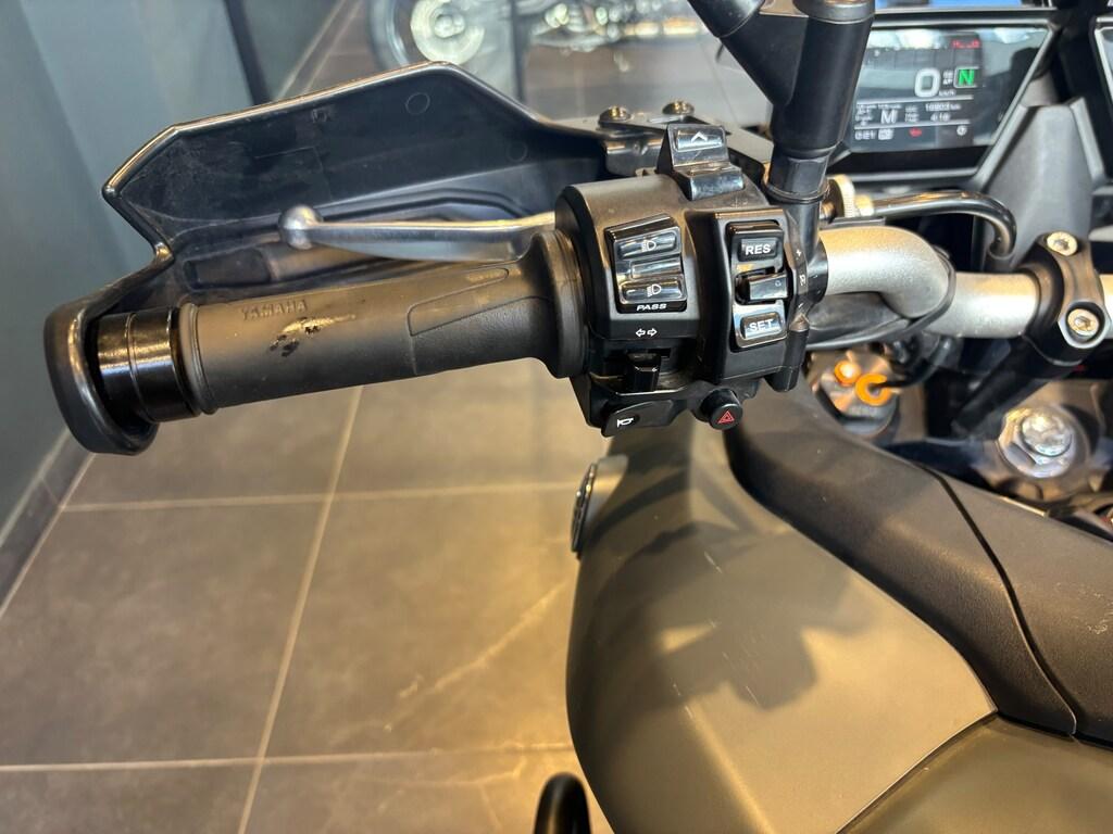 TRACER 900