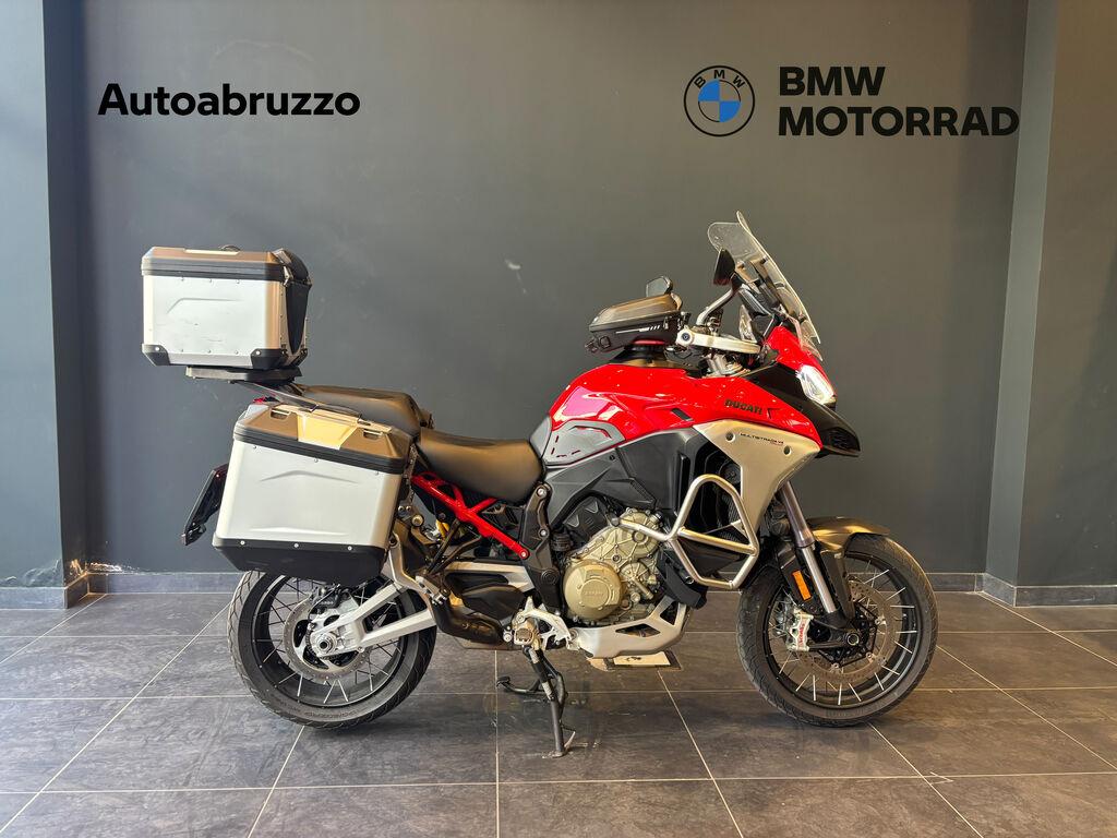 MULTISTRADA V4