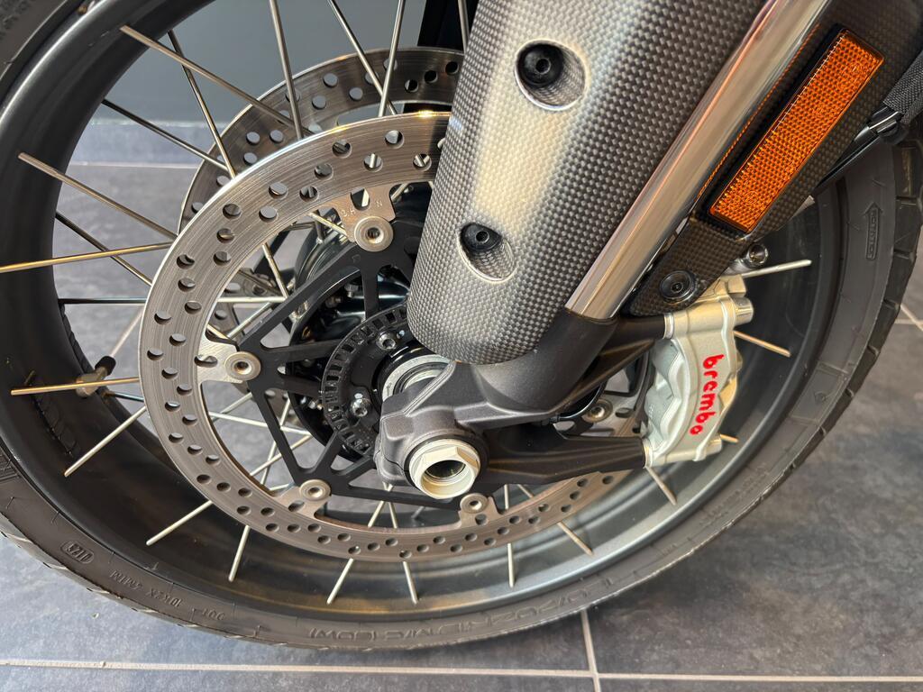 MULTISTRADA V4