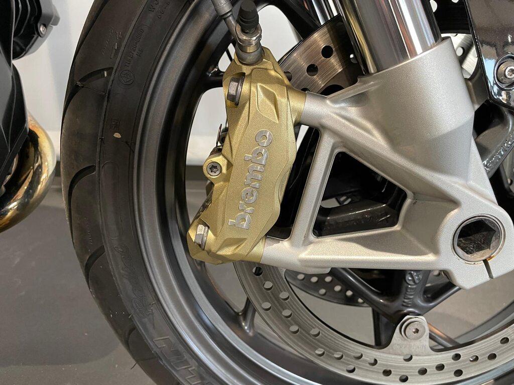 R 1200 R