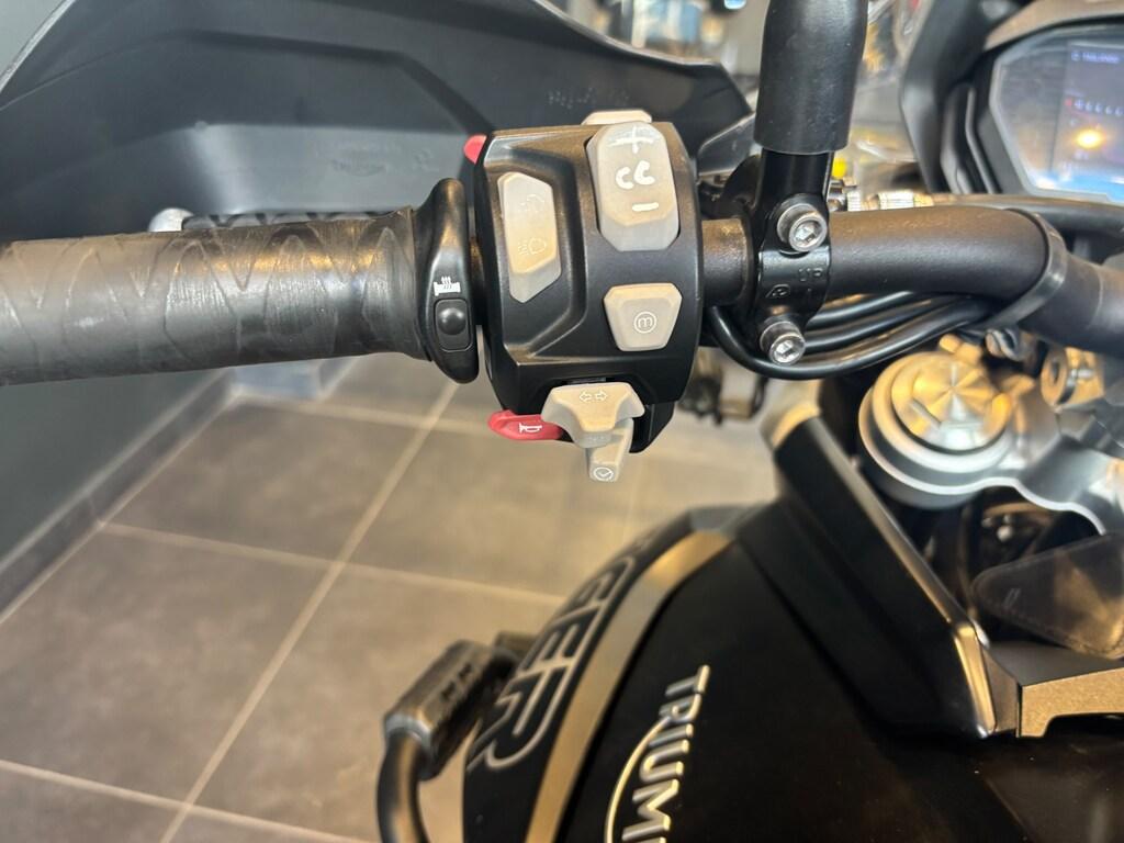 TIGER 800