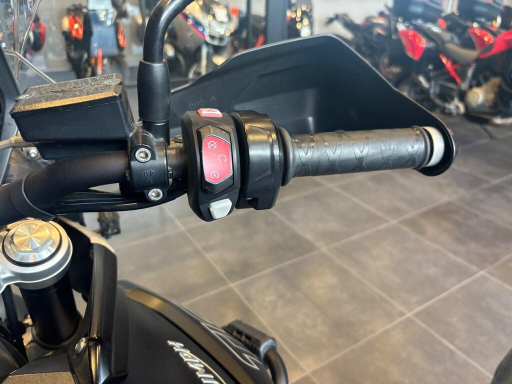 TIGER 800