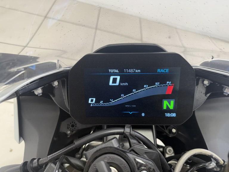 S 1000 RR