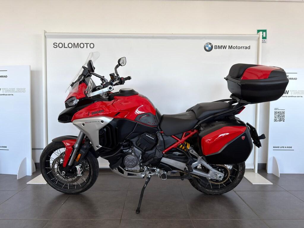 MULTISTRADA V4