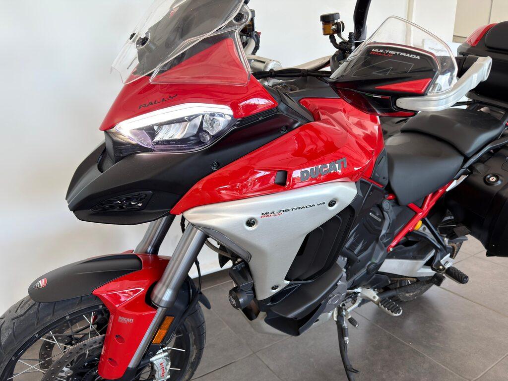 MULTISTRADA V4