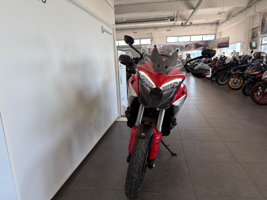 MULTISTRADA V4
