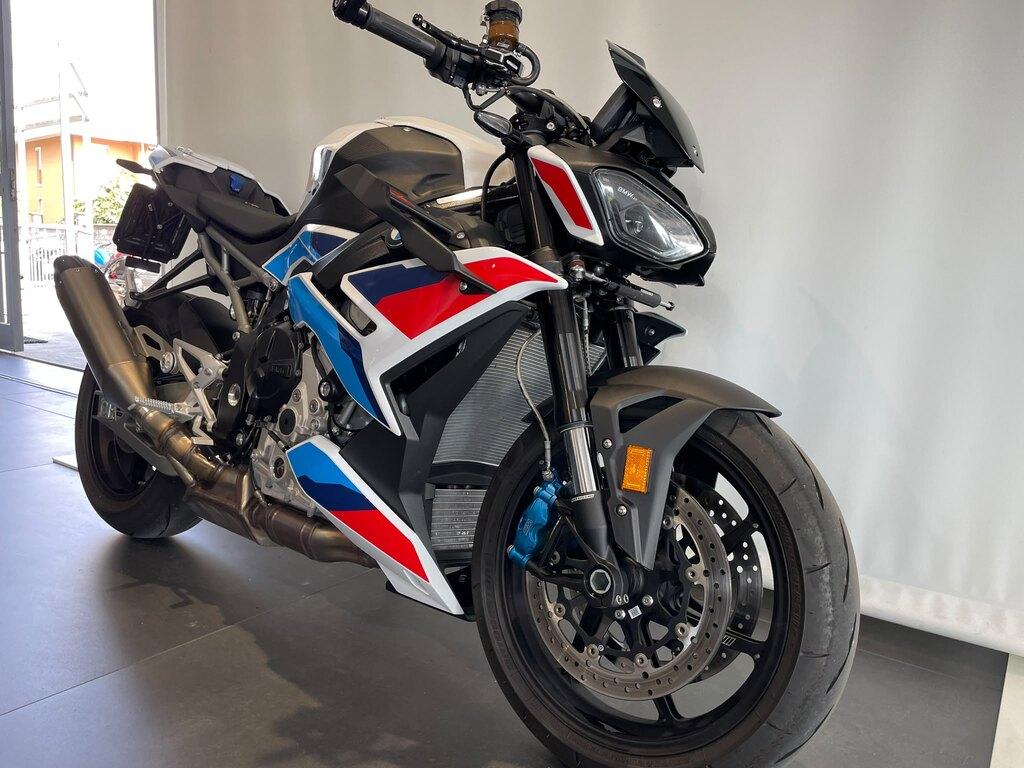 M 1000 R