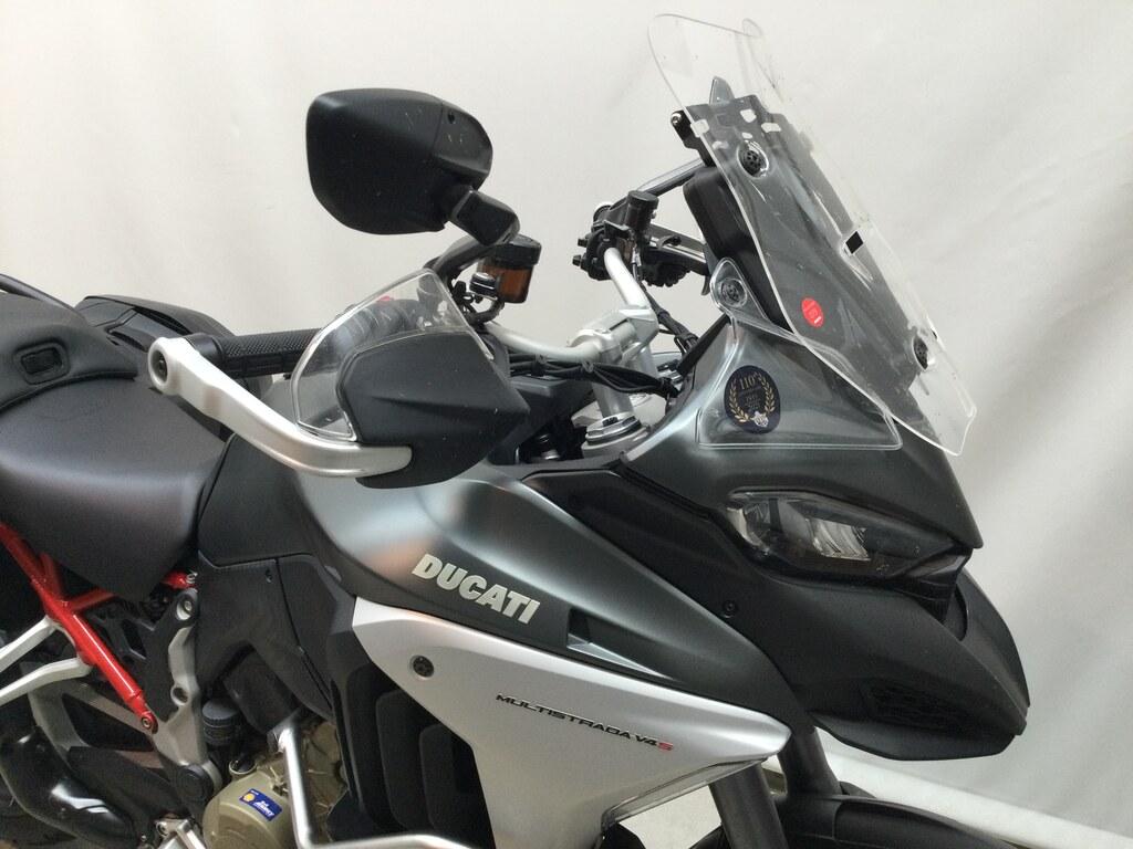 MULTISTRADA V4
