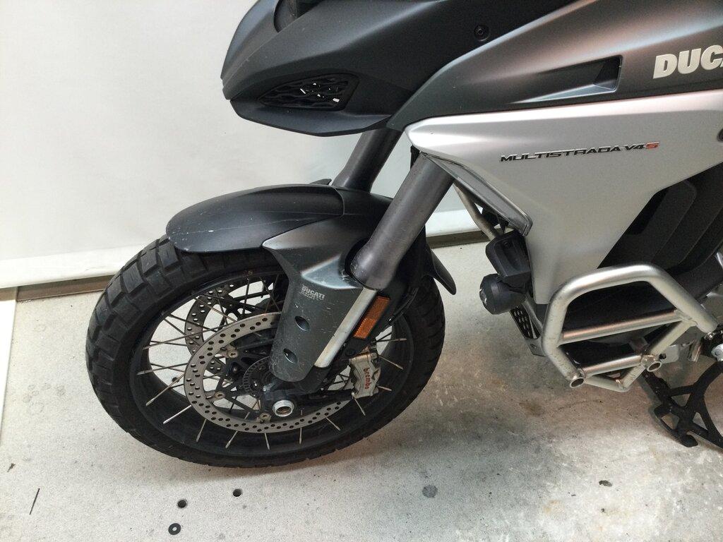 MULTISTRADA V4