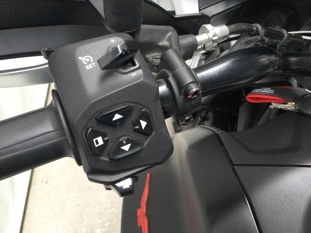 V85