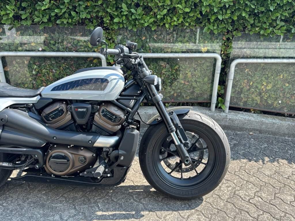 1250 SPORTSTER