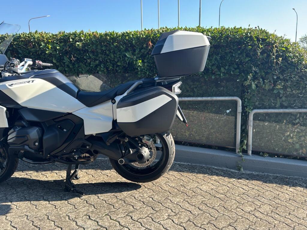 R 1300 RT