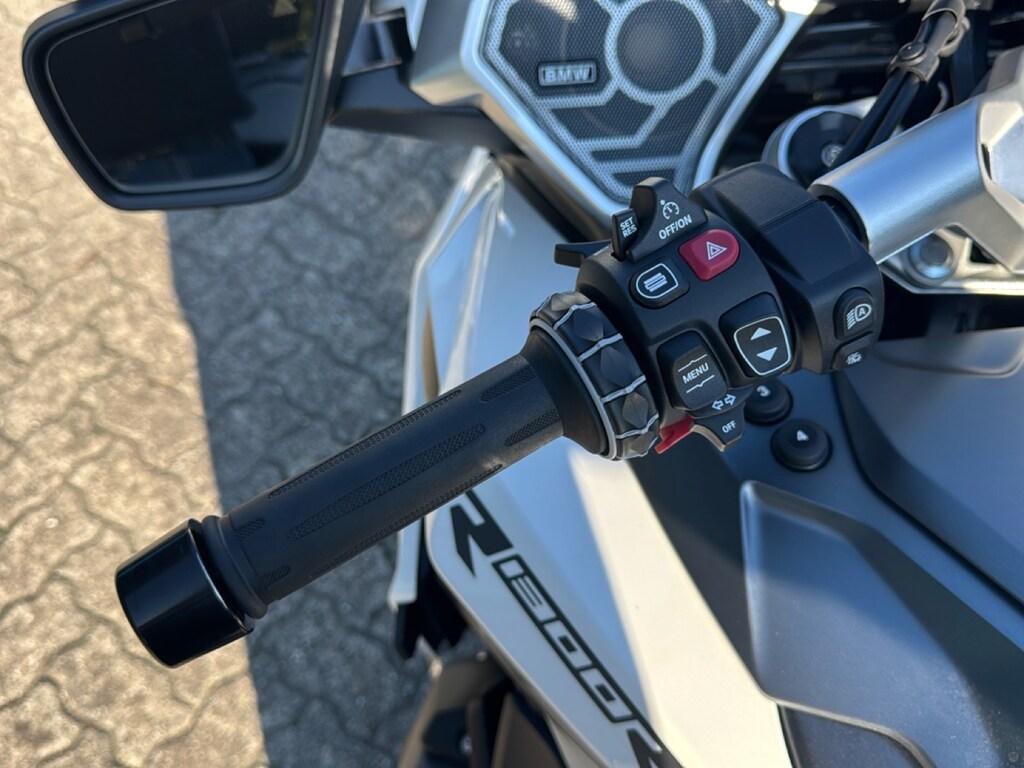 R 1300 RT