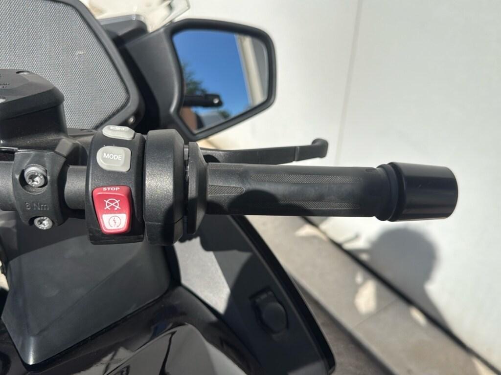 R 1200 RT