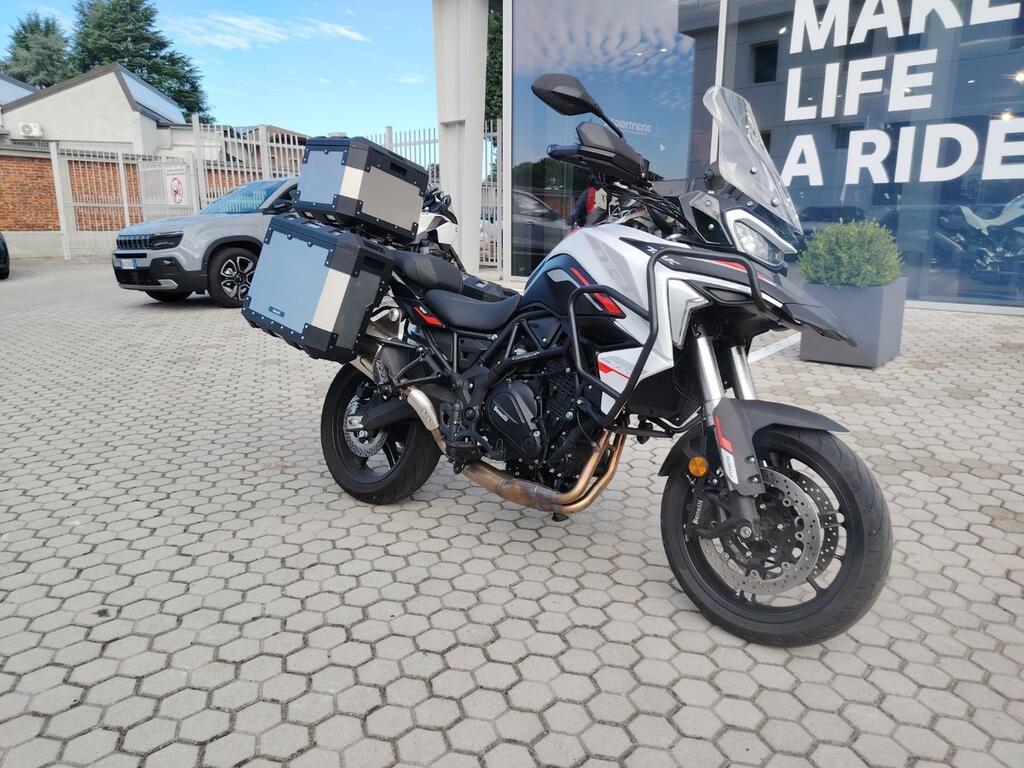 TRK 702