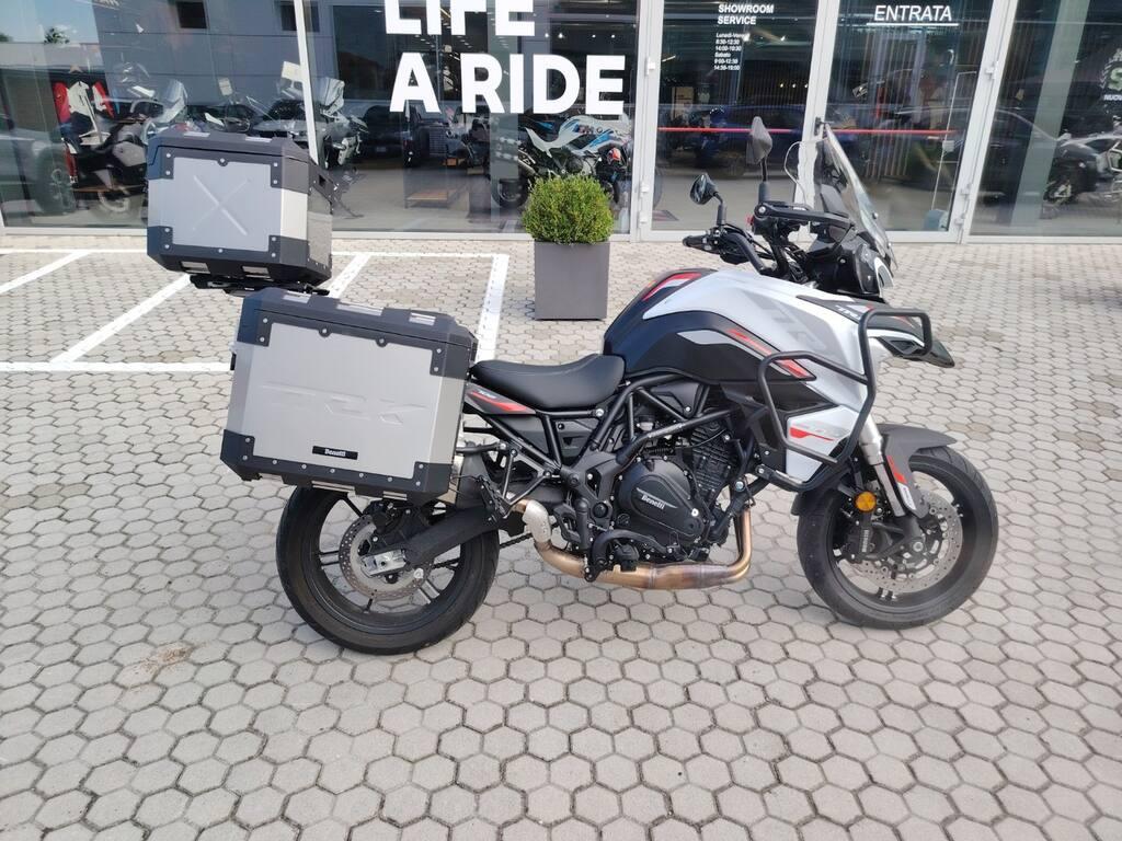 TRK 702