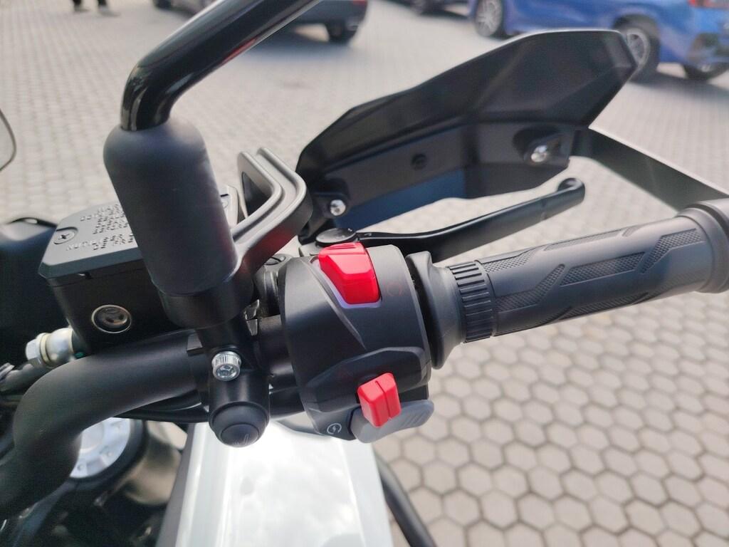 TRK 702