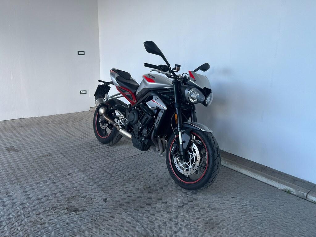 STREET TRIPLE 765